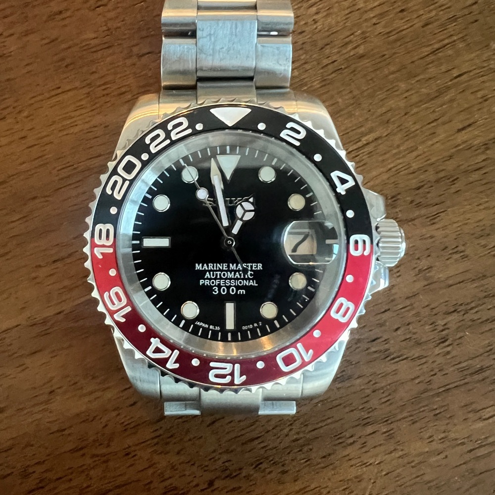 Seiko Marine Master Automatic Watch - Black and Red